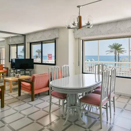 Primera Linea Playa Apartment Benalmadena